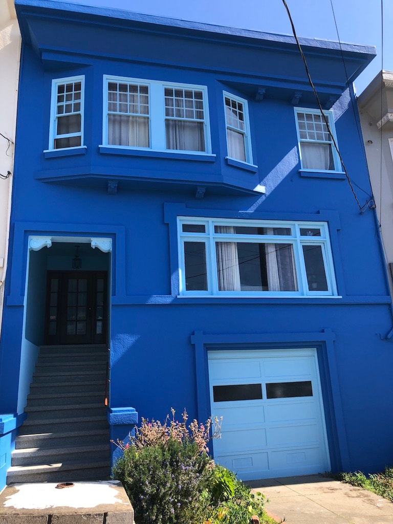 Outer Richmond Blue Exterior